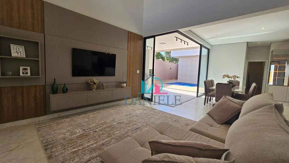 Foto 2 de Casa de Condomínio com 3 quartos à venda, 421m2 em Condomínio Buona Vita, Araraquara - SP
