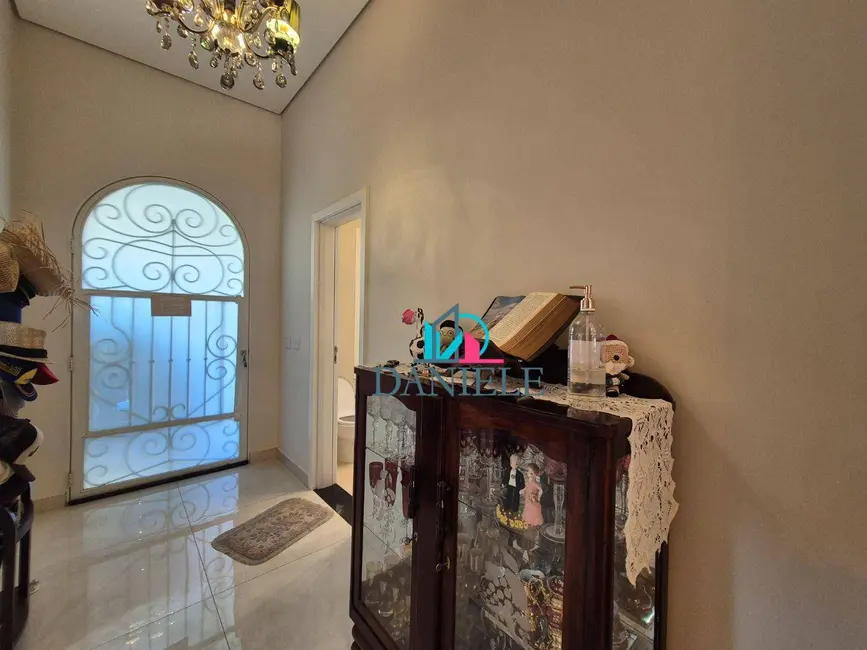 Foto 4 de Casa de Condomínio com 3 quartos à venda, 336m2 em Araraquara - SP