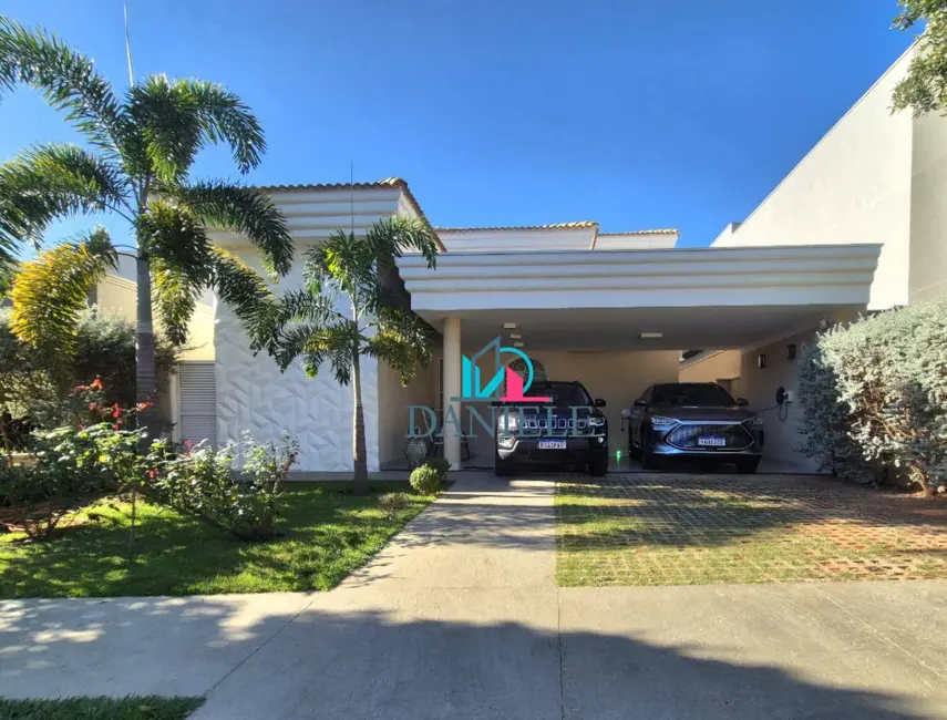 Foto 2 de Casa de Condomínio com 3 quartos à venda, 336m2 em Araraquara - SP