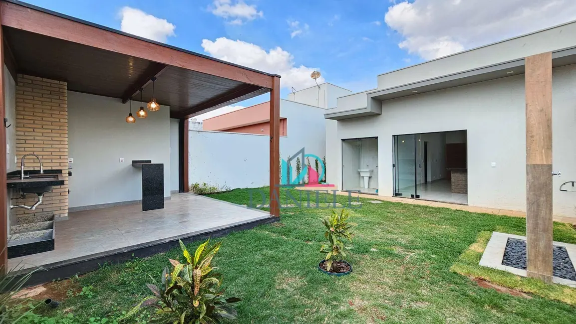 Foto 1 de Casa de Condomínio com 3 quartos à venda, 275m2 em Jardim Maria Luiza IV, Araraquara - SP