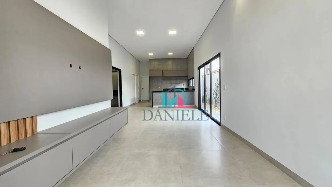 Foto 2 de Casa de Condomínio com 3 quartos à venda, 309m2 em Parque Tropical, Araraquara - SP