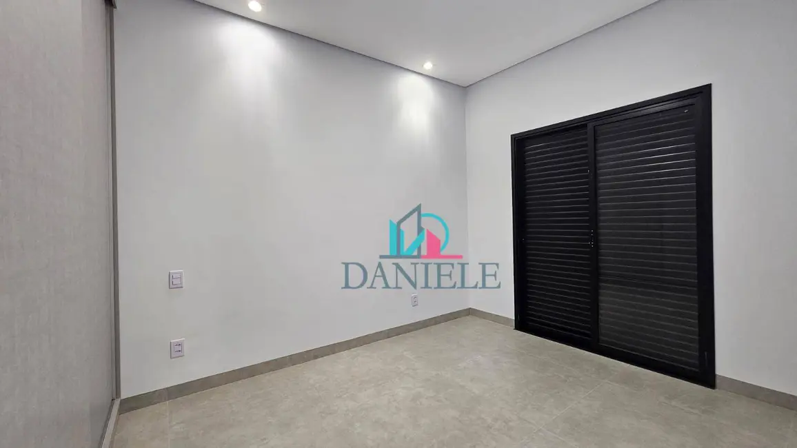 Foto 8 de Casa de Condomínio com 3 quartos à venda, 309m2 em Parque Tropical, Araraquara - SP