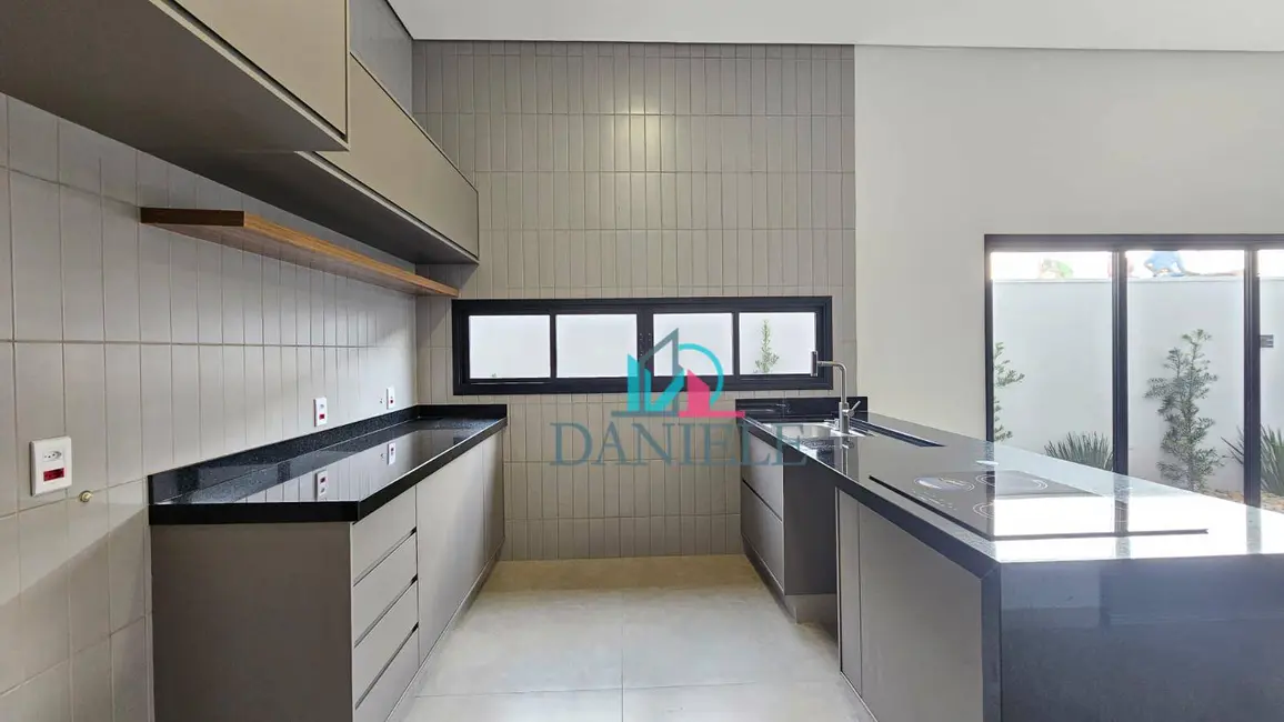 Foto 9 de Casa de Condomínio com 3 quartos à venda, 309m2 em Parque Tropical, Araraquara - SP