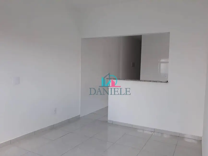 Casa com 3 quartos à venda, 180m2 em Jardim Imperador II, Araraquara - SP - imagem 4 Foto 4 de Casa com 3 quartos à venda, 180m2 em Jardim Imperador II, Araraquara - SP