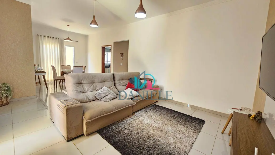 Casa de Condomínio com 3 quartos à venda, 360m2 em Condomínio Buona Vita, Araraquara - SP - imagem 2 Foto 2 de Casa de Condomínio com 3 quartos à venda, 360m2 em Condomínio Buona Vita, Araraquara - SP