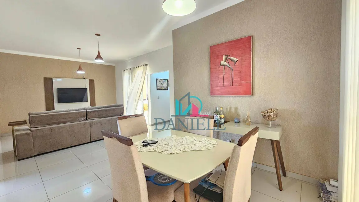 Casa de Condomínio com 3 quartos à venda, 360m2 em Condomínio Buona Vita, Araraquara - SP - imagem 4 Foto 4 de Casa de Condomínio com 3 quartos à venda, 360m2 em Condomínio Buona Vita, Araraquara - SP