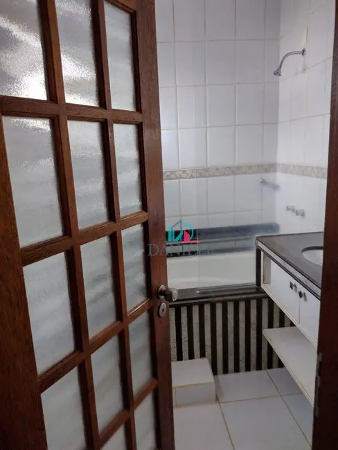 Foto 8 de Casa com 3 quartos à venda, 385m2 em Jardim Imperador, Araraquara - SP