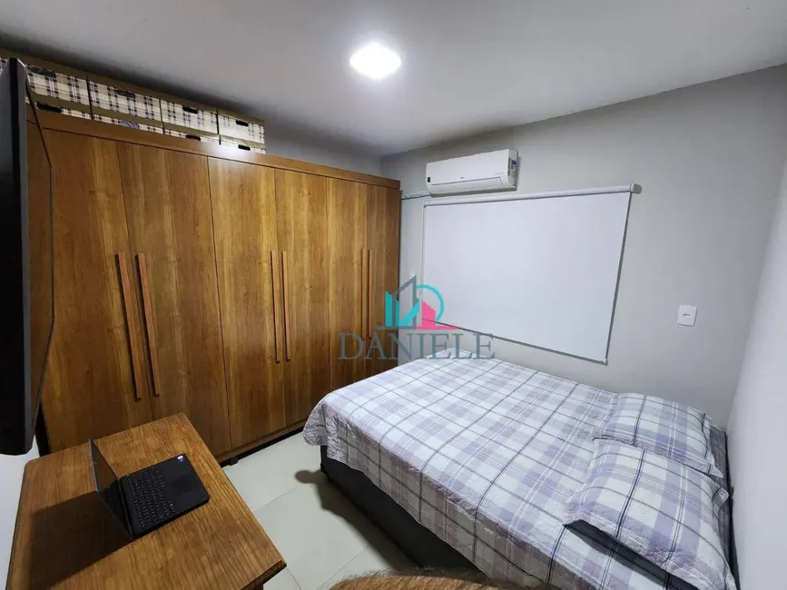 Casa com 2 quartos à venda, 125m2 em Jardim Pinheiros (Vila Xavier), Araraquara - SP - imagem 6 Foto 6 de Casa com 2 quartos à venda, 125m2 em Jardim Pinheiros (Vila Xavier), Araraquara - SP