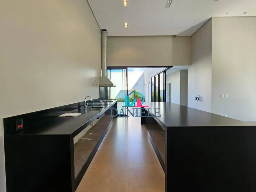 Casa de Condomínio com 4 quartos à venda, 632m2 em Jardim Residencial Quinta dos Oitis, Araraquara - SP - imagem 8 Foto 8 de Casa de Condomínio com 4 quartos à venda, 632m2 em Jardim Residencial Quinta dos Oitis, Araraquara - SP