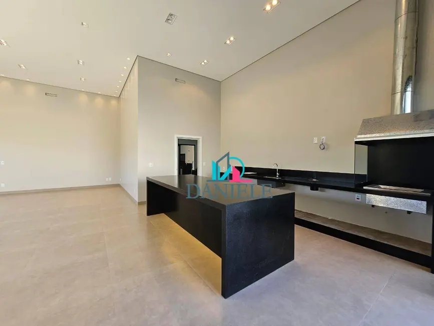 Casa de Condomínio com 4 quartos à venda, 632m2 em Jardim Residencial Quinta dos Oitis, Araraquara - SP - imagem 7 Foto 7 de Casa de Condomínio com 4 quartos à venda, 632m2 em Jardim Residencial Quinta dos Oitis, Araraquara - SP