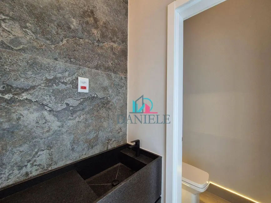 Casa de Condomínio com 3 quartos à venda, 287m2 em Parque Residencial Damha, Araraquara - SP - imagem 4 Foto 4 de Casa de Condomínio com 3 quartos à venda, 287m2 em Parque Residencial Damha, Araraquara - SP