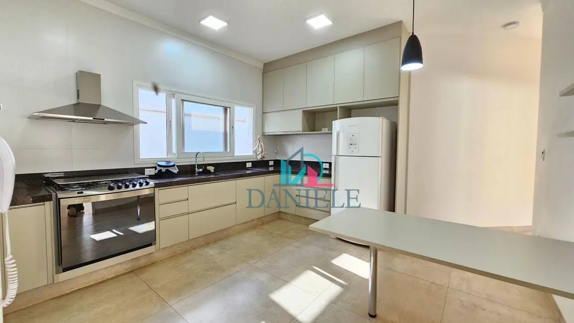 Foto 2 de Casa de Condomínio com 3 quartos à venda, 452m2 em Jardim Salto Grande, Araraquara - SP