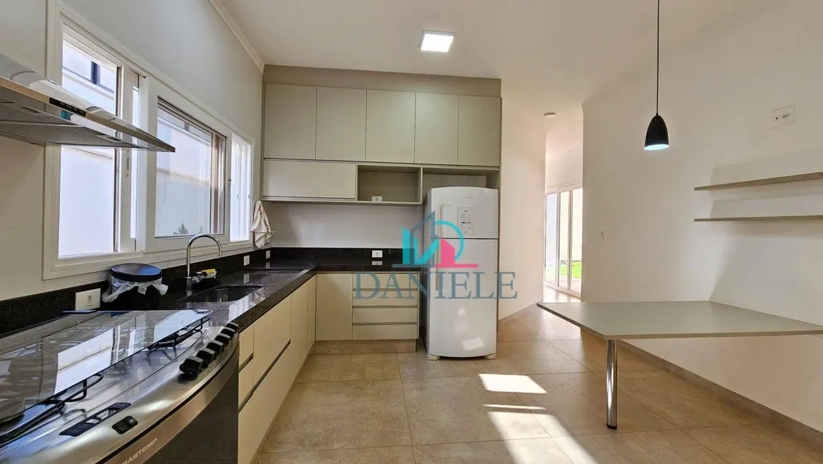 Foto 3 de Casa de Condomínio com 3 quartos à venda, 452m2 em Jardim Salto Grande, Araraquara - SP