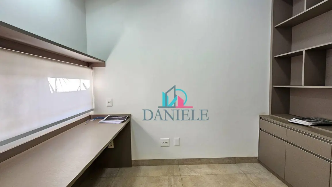 Foto 9 de Casa de Condomínio com 3 quartos à venda, 452m2 em Jardim Salto Grande, Araraquara - SP