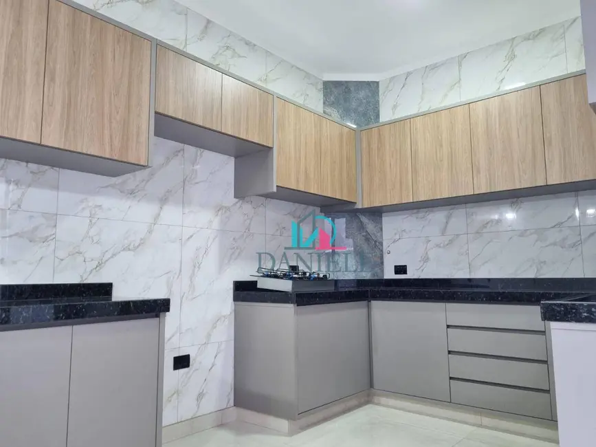 Foto 5 de Casa de Condomínio com 3 quartos à venda, 265m2 em Araraquara - SP