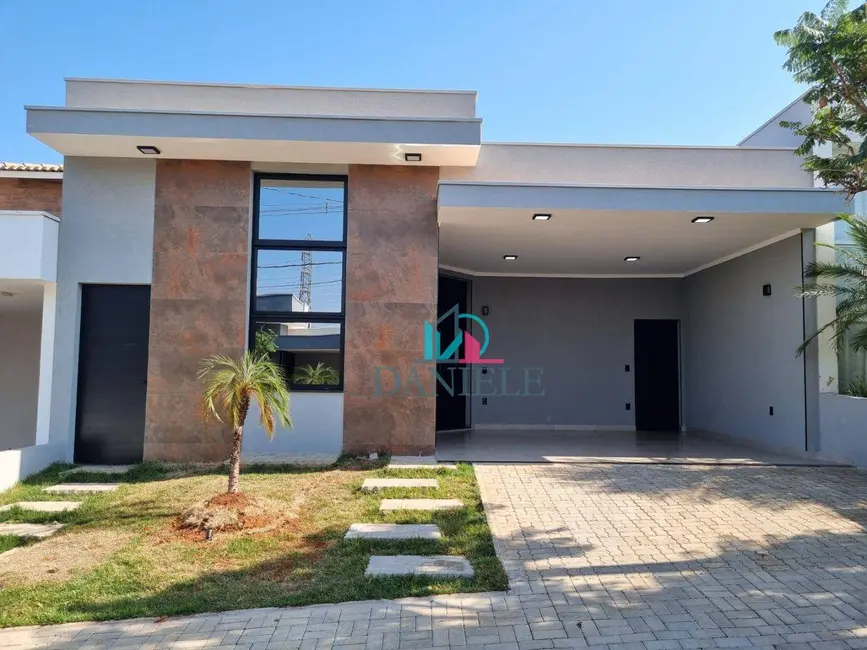 Foto 1 de Casa de Condomínio com 3 quartos à venda, 265m2 em Araraquara - SP