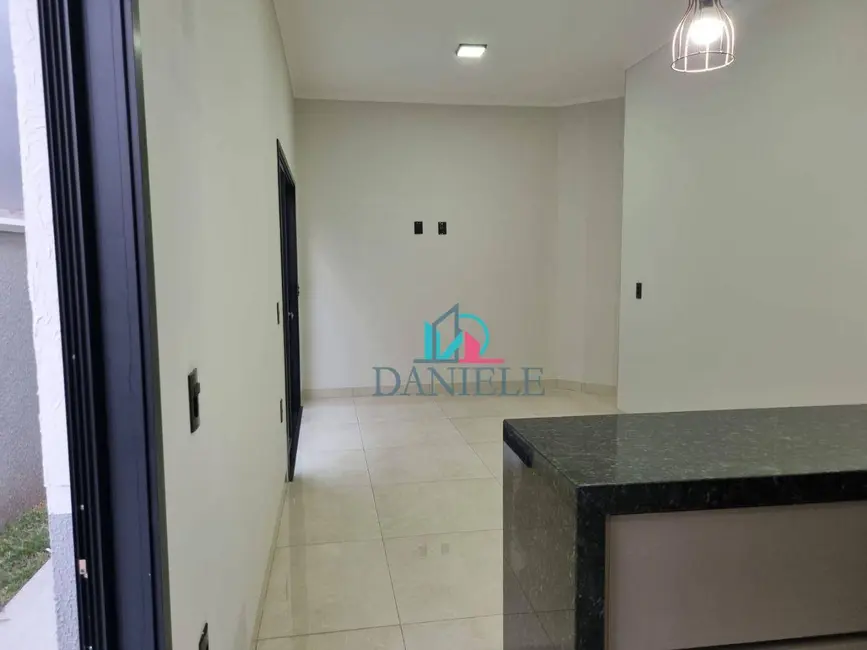 Foto 8 de Casa de Condomínio com 3 quartos à venda, 265m2 em Araraquara - SP