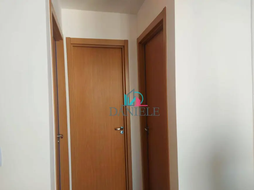 Foto 4 de Apartamento com 2 quartos à venda, 45m2 em Jardim Botânico, Araraquara - SP