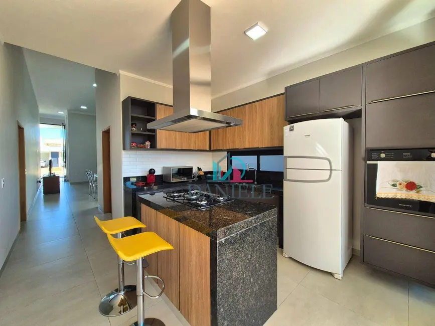 Casa de Condomínio com 3 quartos à venda, 324m2 em Parque Tropical, Araraquara - SP - imagem 8 Foto 8 de Casa de Condomínio com 3 quartos à venda, 324m2 em Parque Tropical, Araraquara - SP