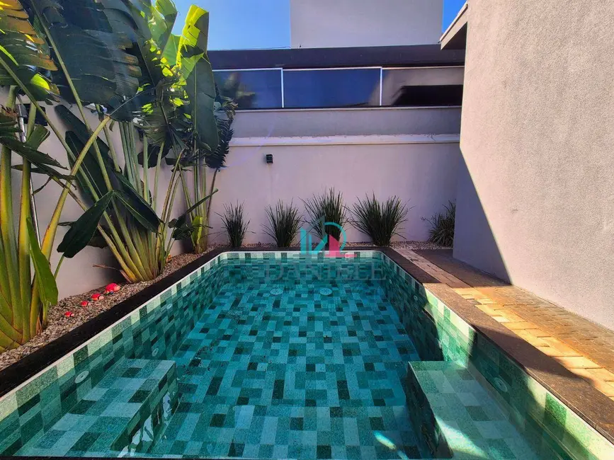 Casa de Condomínio com 3 quartos à venda, 324m2 em Parque Tropical, Araraquara - SP - imagem 3 Foto 3 de Casa de Condomínio com 3 quartos à venda, 324m2 em Parque Tropical, Araraquara - SP