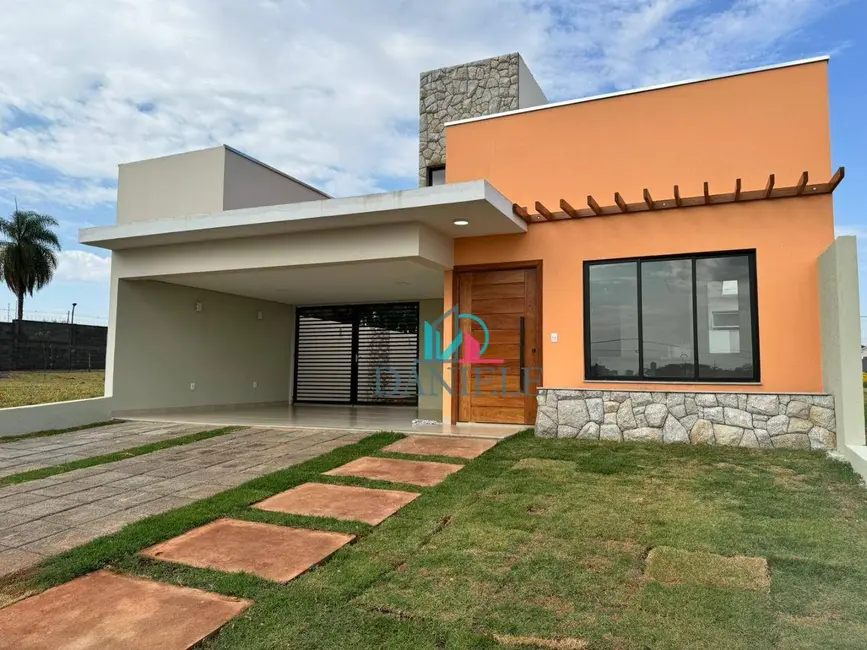 Foto 2 de Casa de Condomínio com 3 quartos à venda, 250m2 em Campos Ville, Araraquara - SP