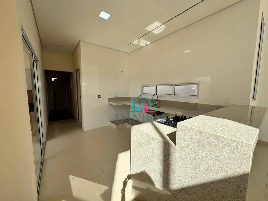 Foto 8 de Casa de Condomínio com 3 quartos à venda, 250m2 em Campos Ville, Araraquara - SP