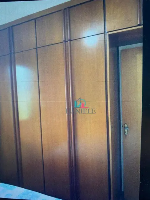 Foto 9 de Apartamento com 3 quartos à venda, 81m2 em Vila Melhado, Araraquara - SP