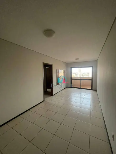 Foto 2 de Apartamento com 2 quartos à venda, 72m2 em Centro, Araraquara - SP