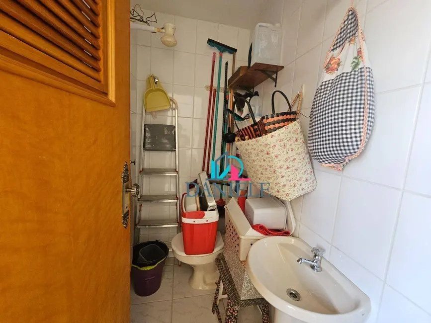 Apartamento com 4 quartos à venda, 213m2 em Araraquara - SP - imagem 9 Foto 9 de Apartamento com 4 quartos à venda, 213m2 em Araraquara - SP