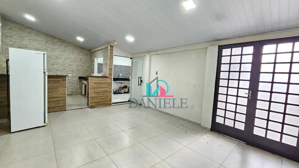 Casa com 2 quartos à venda, 154m2 em Residencial Stephanie Merissa, Araraquara - SP - imagem 6 Foto 6 de Casa com 2 quartos à venda, 154m2 em Residencial Stephanie Merissa, Araraquara - SP