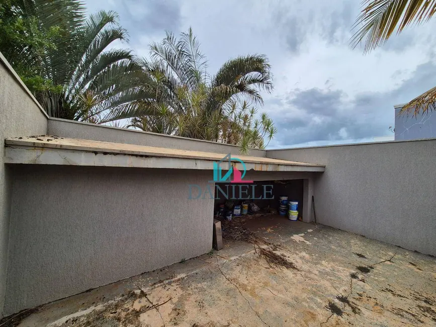 Casa de Condomínio com 4 quartos à venda, 1020m2 em Parque Residencial Damha, Araraquara - SP - imagem 6 Foto 6 de Casa de Condomínio com 4 quartos à venda, 1020m2 em Parque Residencial Damha, Araraquara - SP