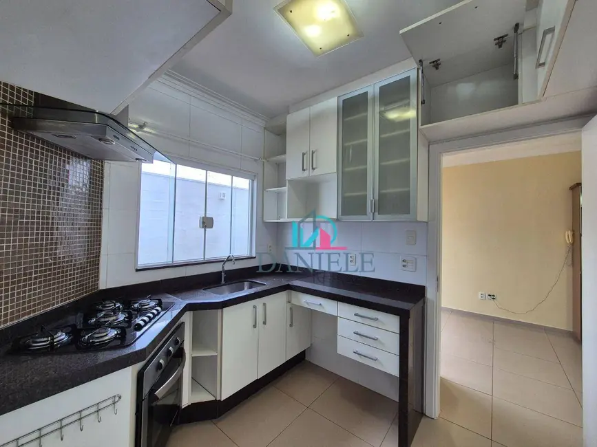 Casa de Condomínio com 2 quartos à venda, 202m2 em Jardim Almeida, Araraquara - SP - imagem 7 Foto 7 de Casa de Condomínio com 2 quartos à venda, 202m2 em Jardim Almeida, Araraquara - SP