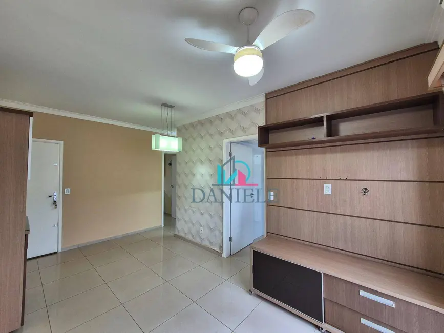 Casa de Condomínio com 2 quartos à venda, 202m2 em Jardim Almeida, Araraquara - SP - imagem 4 Foto 4 de Casa de Condomínio com 2 quartos à venda, 202m2 em Jardim Almeida, Araraquara - SP