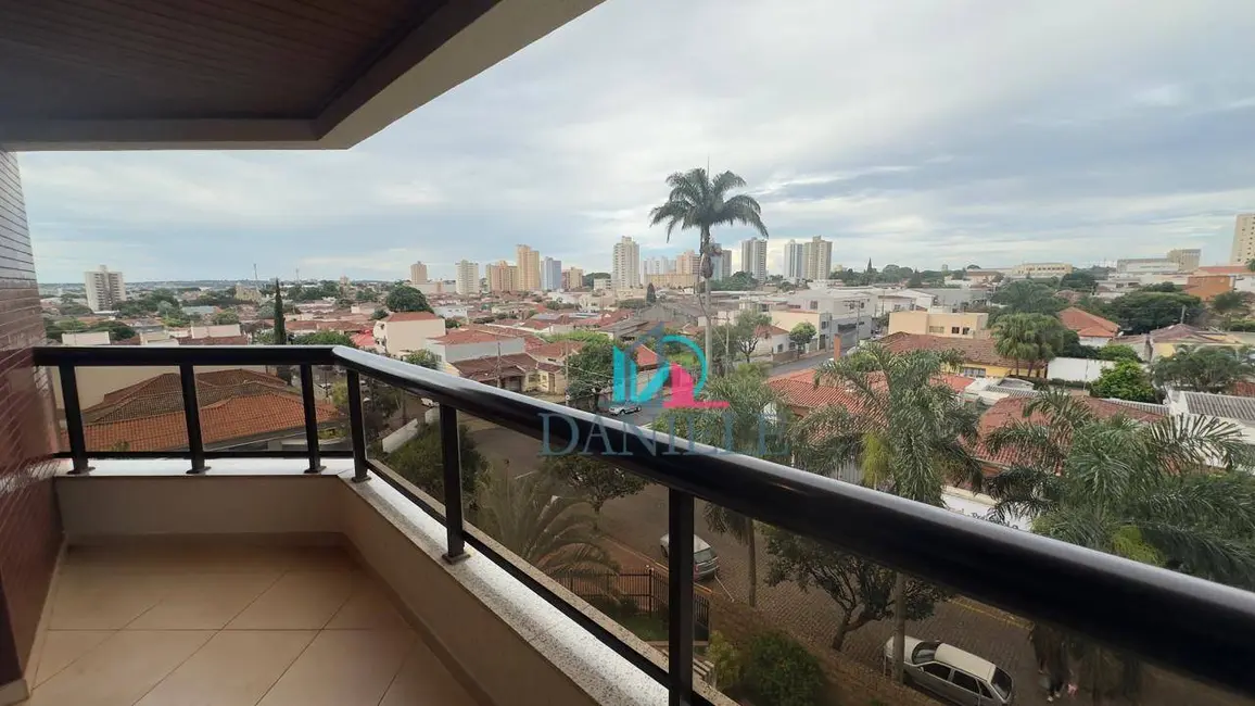 Apartamento com 3 quartos à venda, 266m2 em Centro, Araraquara - SP - imagem 3 Foto 3 de Apartamento com 3 quartos à venda, 266m2 em Centro, Araraquara - SP