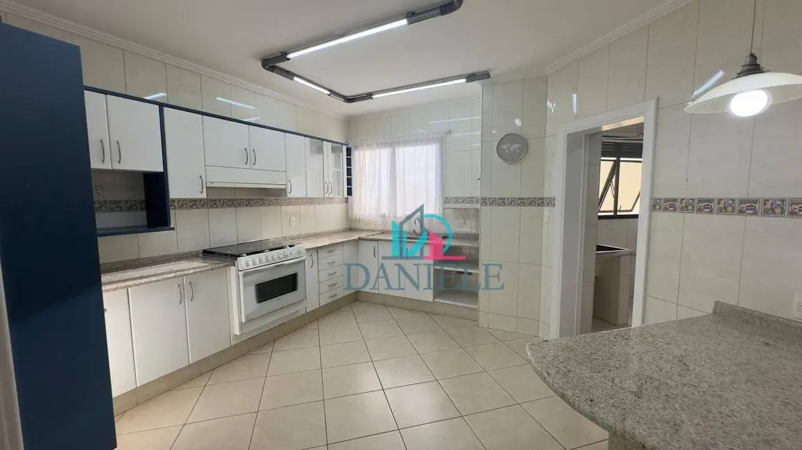 Apartamento com 3 quartos à venda, 266m2 em Centro, Araraquara - SP - imagem 5 Foto 5 de Apartamento com 3 quartos à venda, 266m2 em Centro, Araraquara - SP
