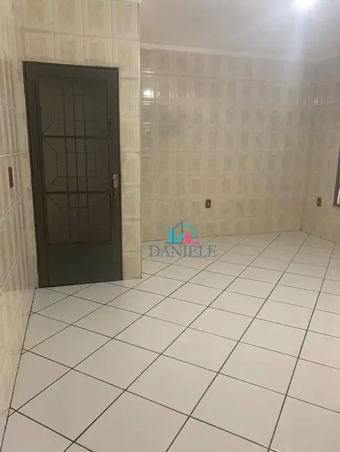 Casa com 4 quartos à venda, 250m2 em Jardim Eliana, Araraquara - SP - imagem 7 Foto 7 de Casa com 4 quartos à venda, 250m2 em Jardim Eliana, Araraquara - SP