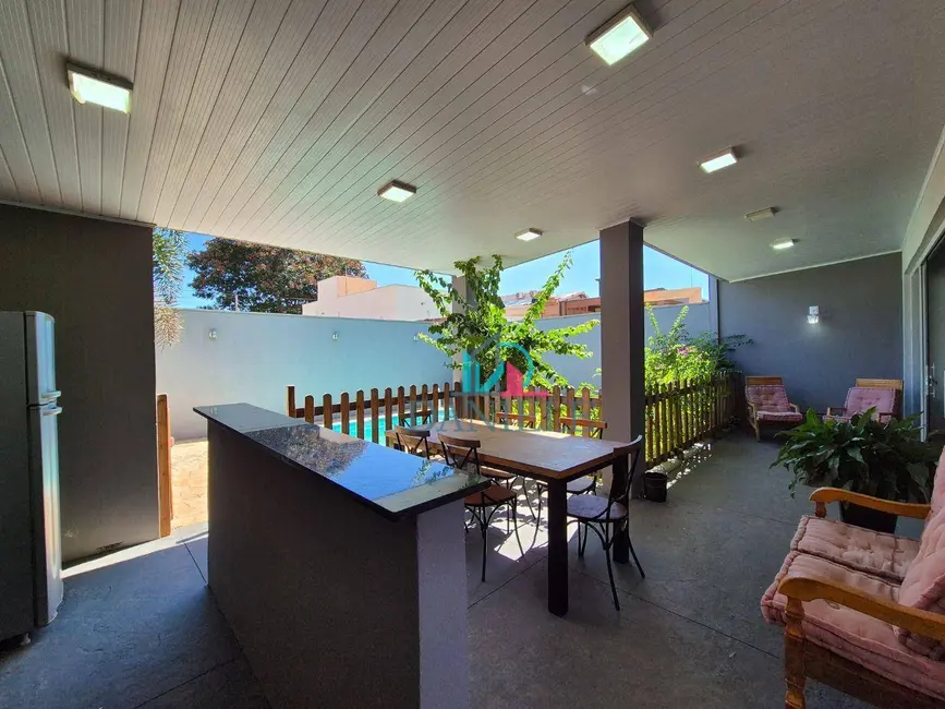 Foto 5 de Casa de Condomínio com 2 quartos à venda, 270m2 em Jardim Maria Luiza IV, Araraquara - SP