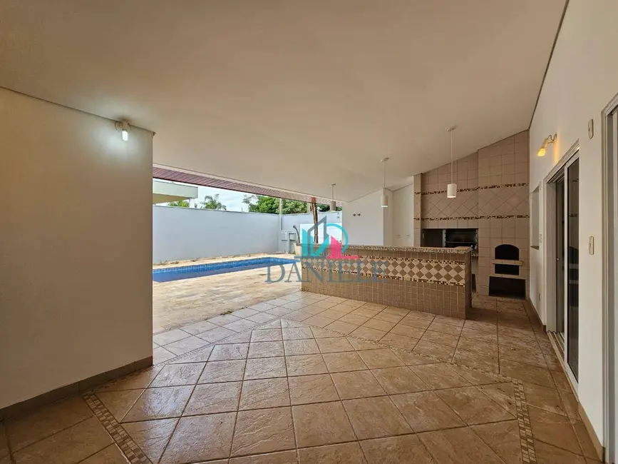 Casa de Condomínio com 4 quartos à venda, 508m2 em Parque Residencial Damha, Araraquara - SP - imagem 8 Foto 8 de Casa de Condomínio com 4 quartos à venda, 508m2 em Parque Residencial Damha, Araraquara - SP