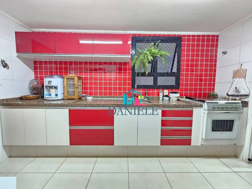 Apartamento com 3 quartos à venda, 105m2 em Jardim Morumbi, Araraquara - SP - imagem 9 Foto 9 de Apartamento com 3 quartos à venda, 105m2 em Jardim Morumbi, Araraquara - SP