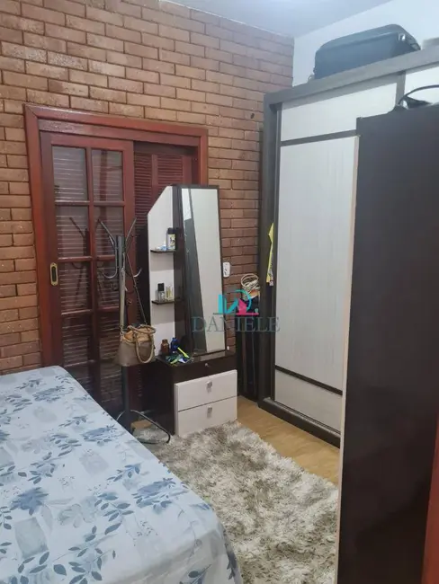Foto 9 de Casa com 2 quartos à venda, 198m2 em Jardim Maria Luiza IV, Araraquara - SP