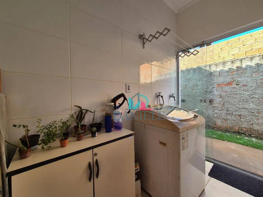 Foto 5 de Casa de Condomínio com 3 quartos à venda, 265m2 em Jardim Maria Luiza IV, Araraquara - SP