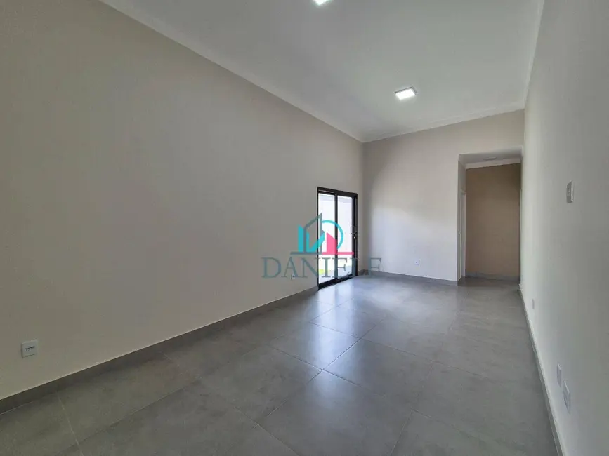Casa de Condomínio com 3 quartos à venda, 288m2 em Parque Residencial Damha, Araraquara - SP - imagem 3 Foto 3 de Casa de Condomínio com 3 quartos à venda, 288m2 em Parque Residencial Damha, Araraquara - SP