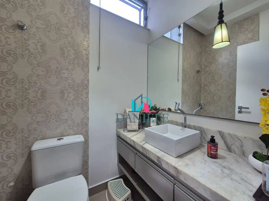 Foto 7 de Casa de Condomínio com 3 quartos à venda, 275m2 em Residencial Village Damha II, Araraquara - SP