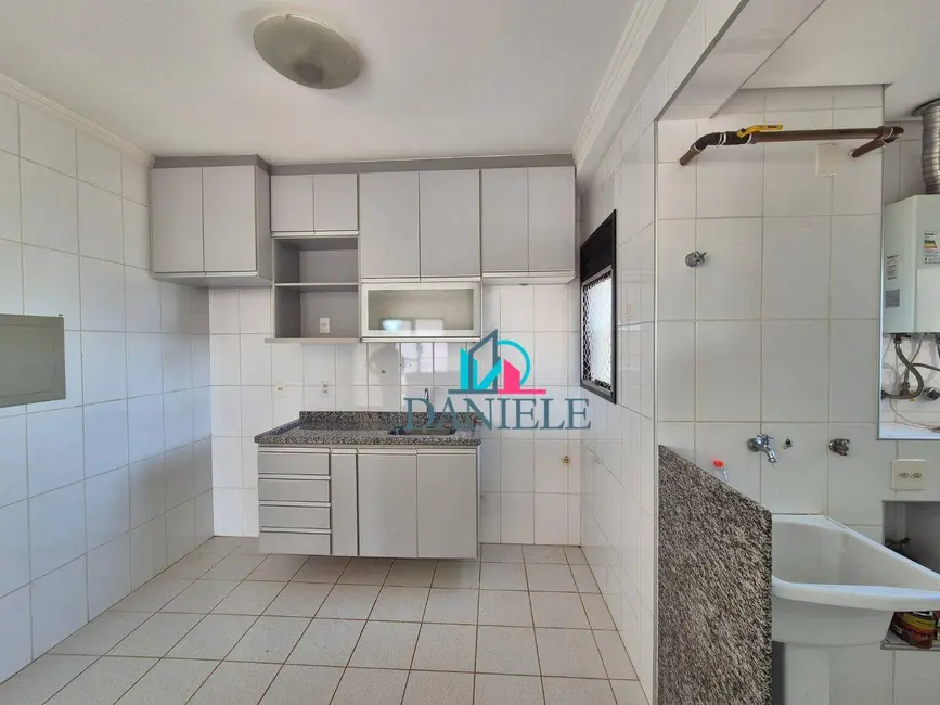 Apartamento com 3 quartos à venda, 162m2 em Centro, Araraquara - SP - imagem 7 Foto 7 de Apartamento com 3 quartos à venda, 162m2 em Centro, Araraquara - SP