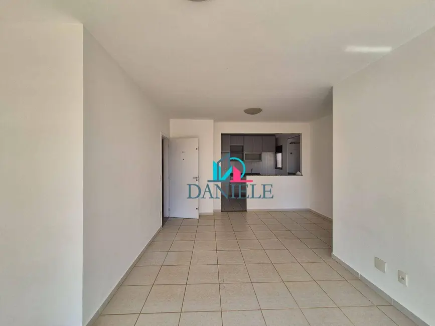 Apartamento com 3 quartos à venda, 162m2 em Centro, Araraquara - SP - imagem 3 Foto 3 de Apartamento com 3 quartos à venda, 162m2 em Centro, Araraquara - SP