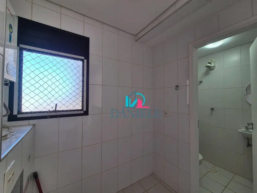 Apartamento com 3 quartos à venda, 162m2 em Centro, Araraquara - SP - imagem 8 Foto 8 de Apartamento com 3 quartos à venda, 162m2 em Centro, Araraquara - SP