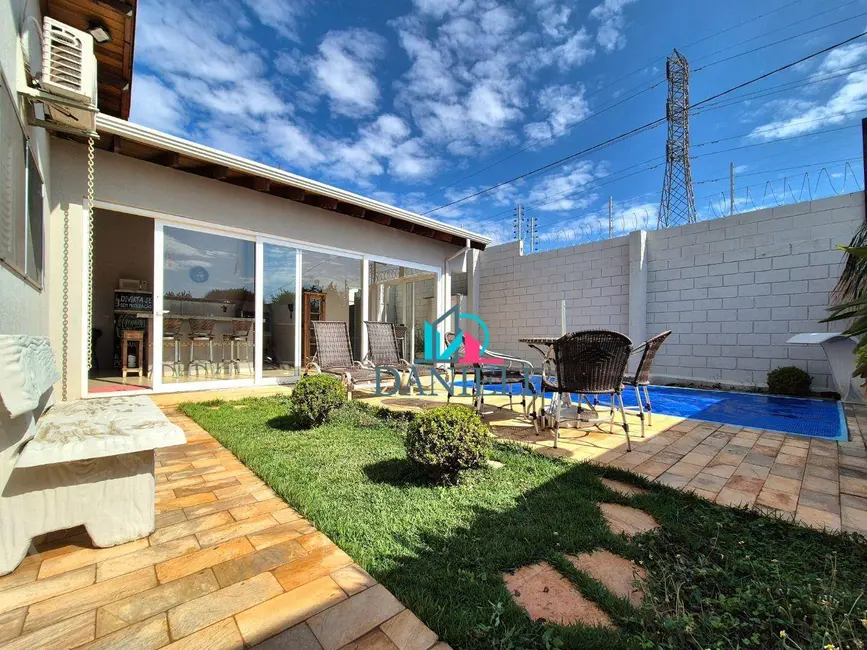 Casa de Condomínio com 3 quartos à venda, 378m2 em Jardim Imperador, Araraquara - SP - imagem 2 Foto 2 de Casa de Condomínio com 3 quartos à venda, 378m2 em Jardim Imperador, Araraquara - SP