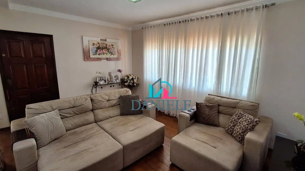 Casa com 2 quartos à venda, 391m2 em Vila José Bonifácio, Araraquara - SP - imagem 3 Foto 3 de Casa com 2 quartos à venda, 391m2 em Vila José Bonifácio, Araraquara - SP
