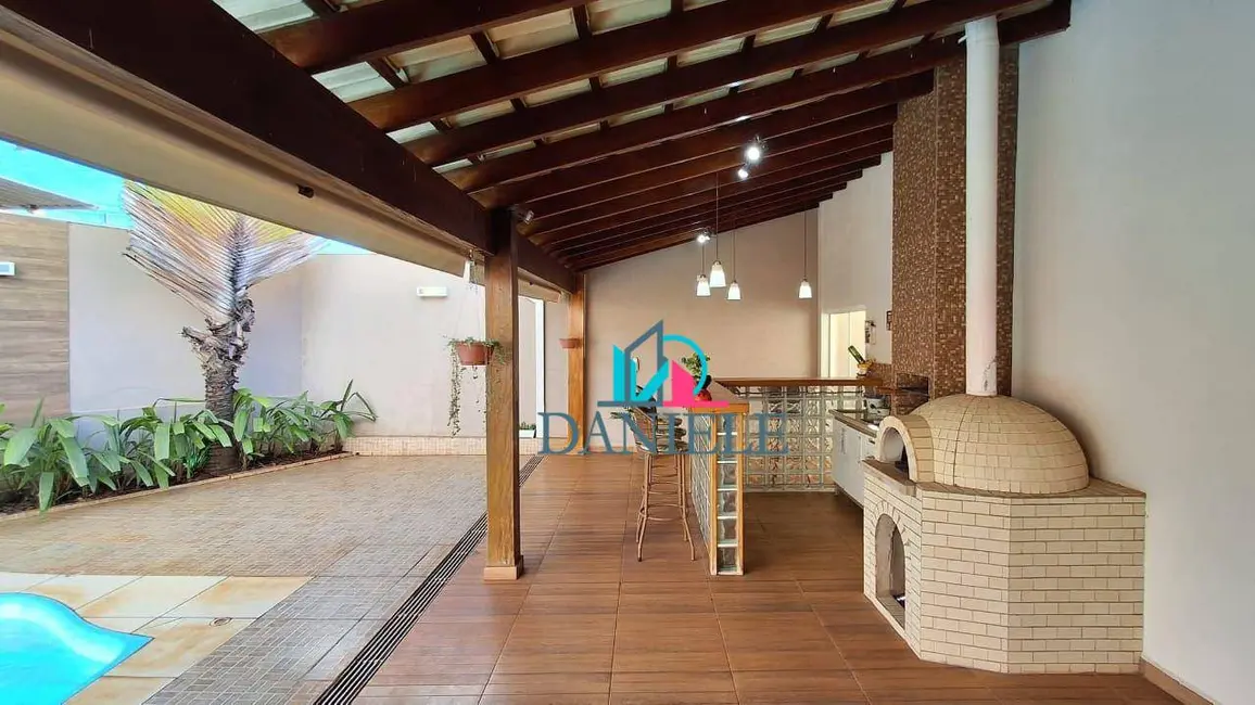 Casa com 2 quartos à venda, 391m2 em Vila José Bonifácio, Araraquara - SP - imagem 8 Foto 8 de Casa com 2 quartos à venda, 391m2 em Vila José Bonifácio, Araraquara - SP