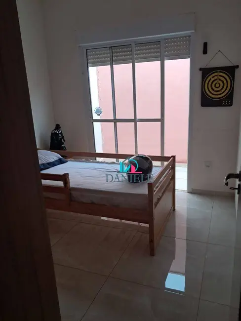 Casa de Condomínio com 3 quartos à venda, 262m2 em Araraquara - SP - imagem 5 Foto 5 de Casa de Condomínio com 3 quartos à venda, 262m2 em Araraquara - SP